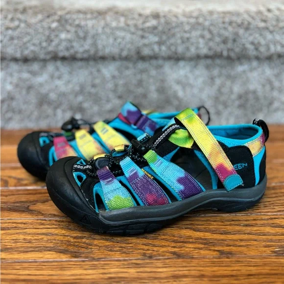 Kid’s Keen Rainbow Tye Dye Closed Toe Sandals Size 3 - Picture 2 of 4